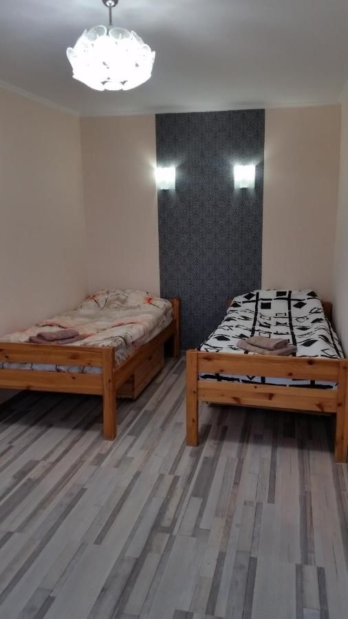 Апартаменты Apartment on Maksima Gorkogo 71 Prigorod Kolozha